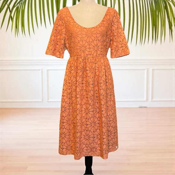 ZARA Basic Collection Coral Lace Midi Dress – Size L – Short Sleeve Fit & Flare - Picture 2 of 16